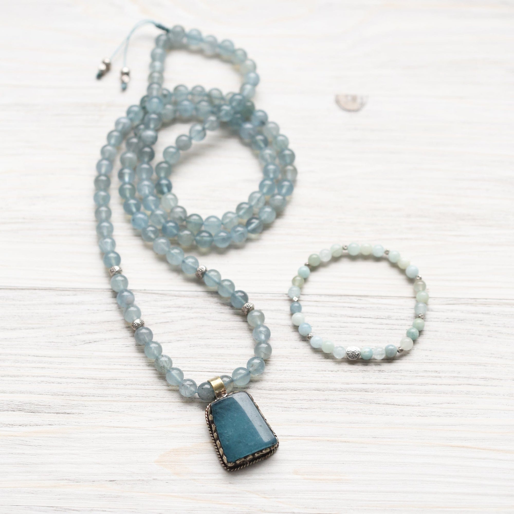Aquamarine Serenity Bracelet - Image 7