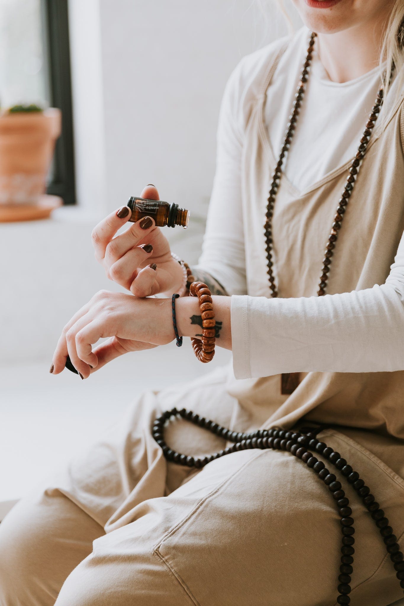 Mineral Oil for Malas - Image 3