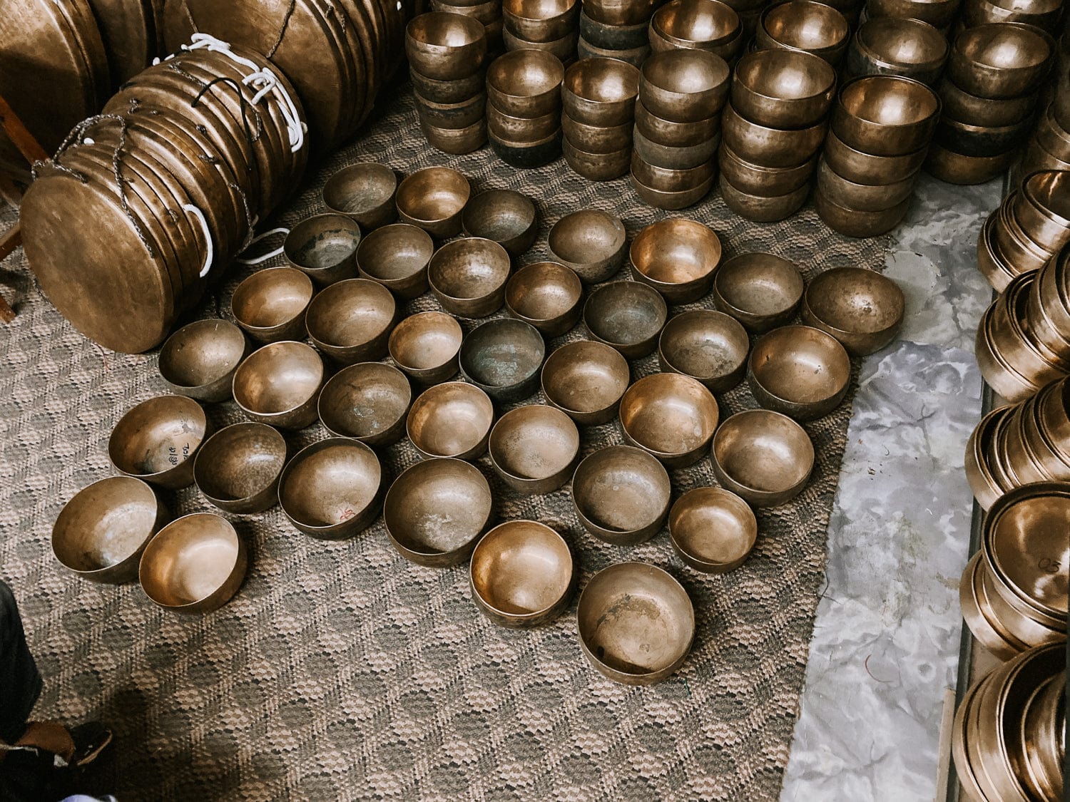 Antique Seven Chakra Singing Bowl Set - Healing & Harmony - Image 5