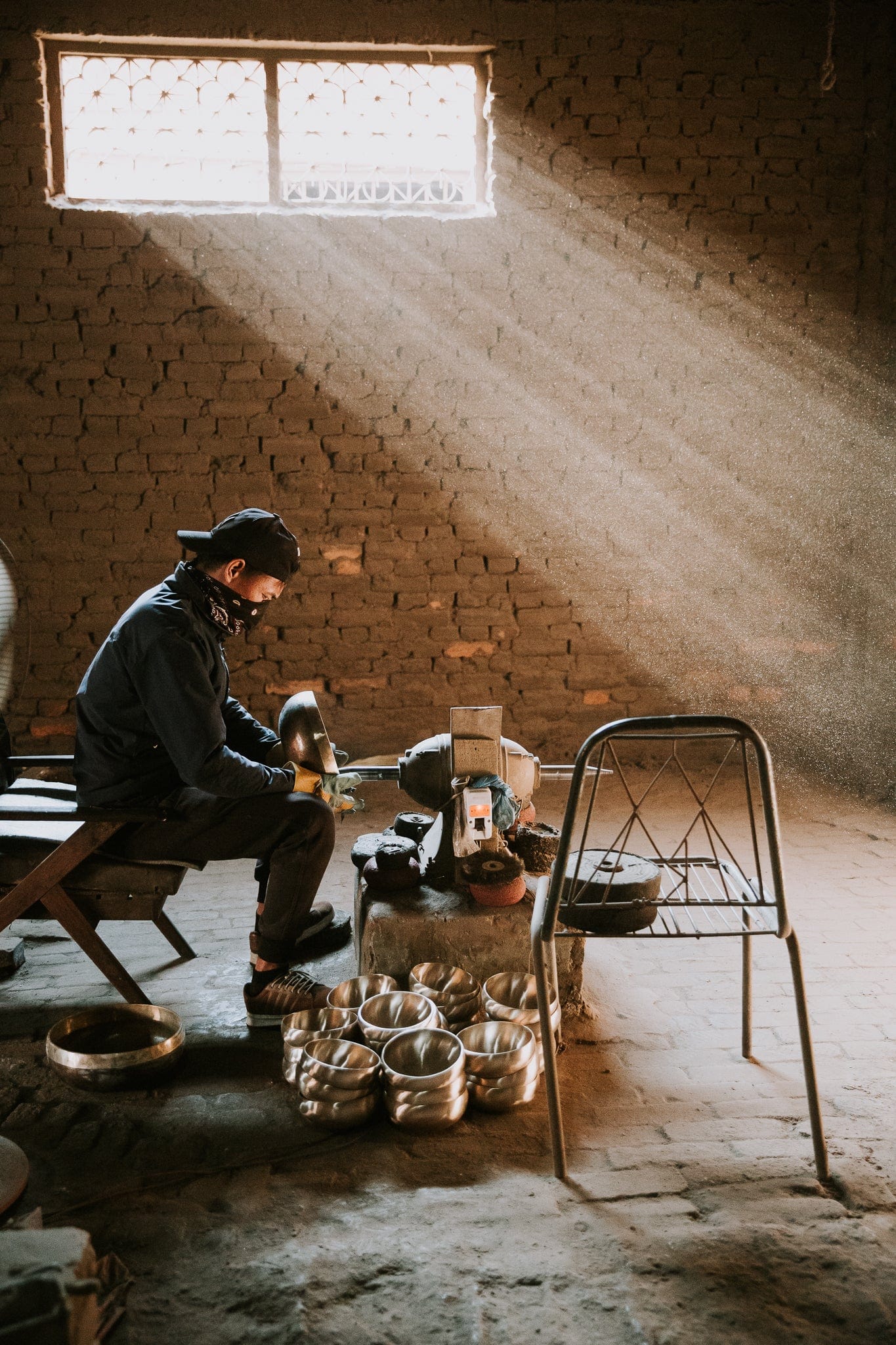 Chakra Clearing Tibetan Singing Bowl Masterpiece - Image 14