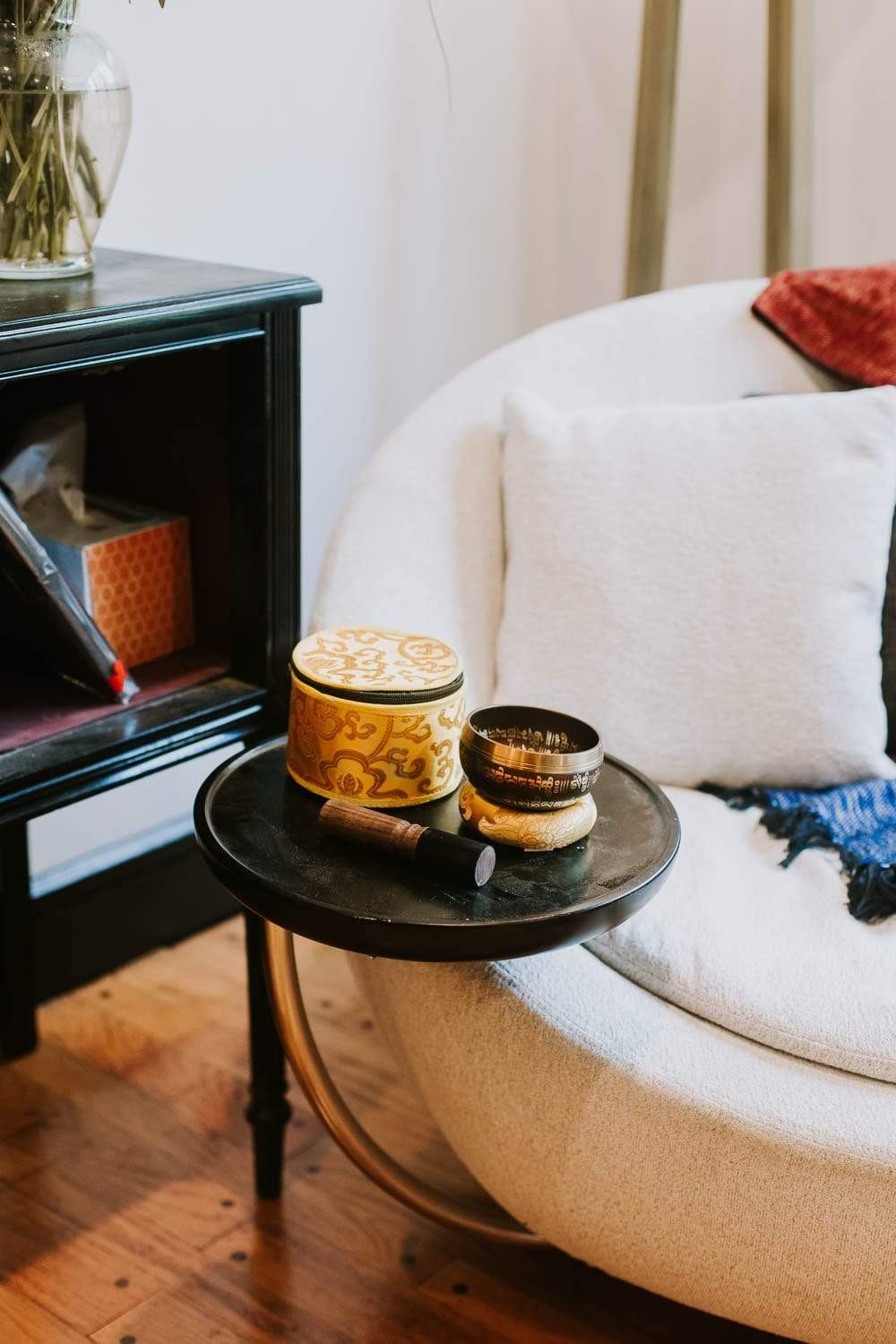 Golden Compassion Singing Bowl Gift Set - Image 5