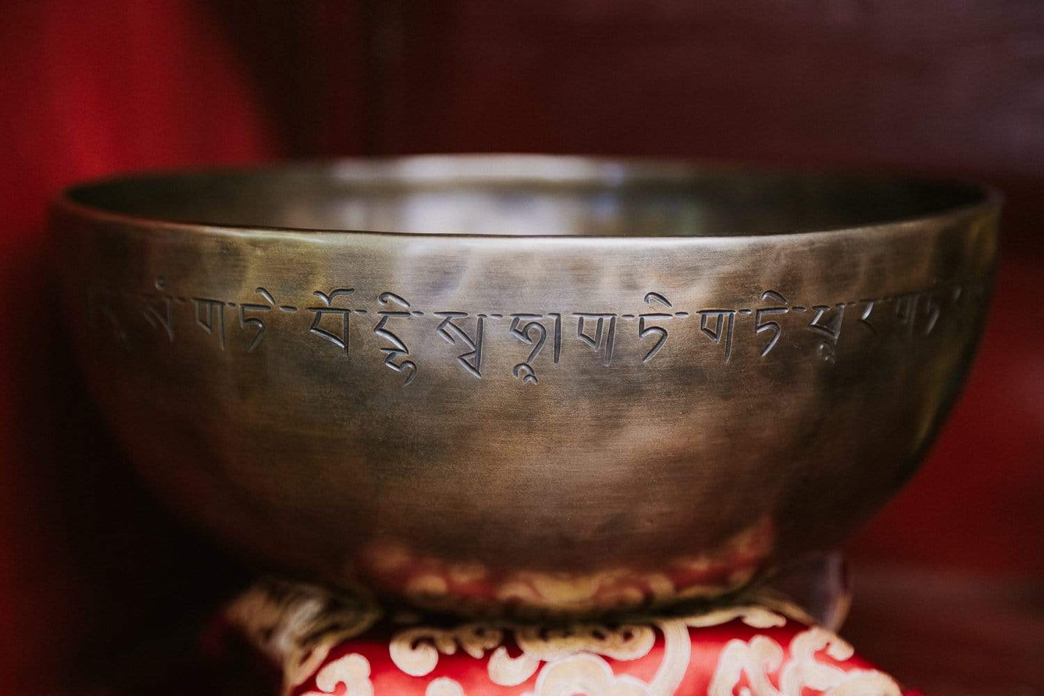 Heart Sutra Singing Bowl - Image 8