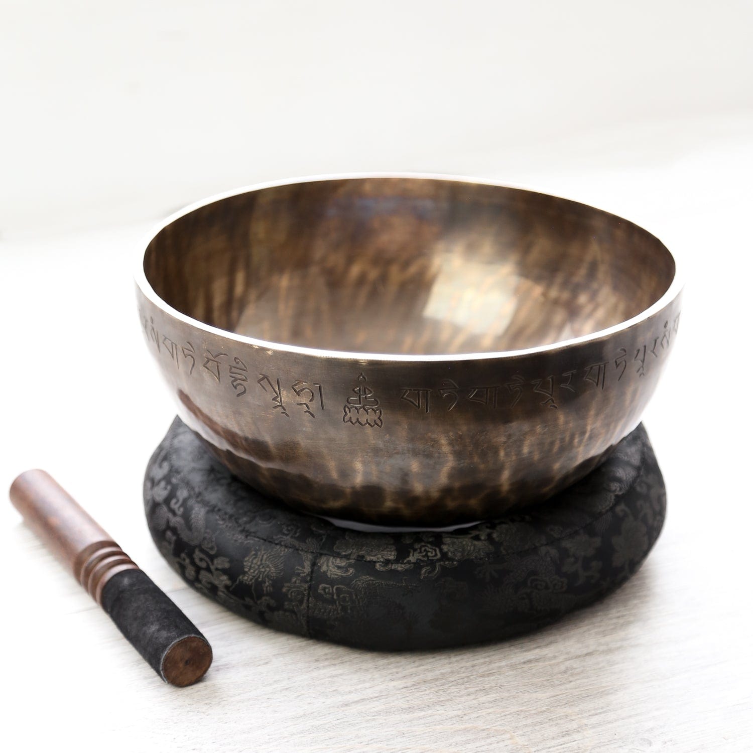 Heart Sutra Singing Bowl - Image 5