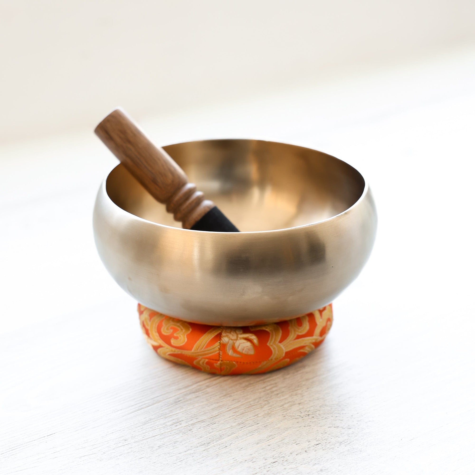 Masterpiece™ Tibetan Singing Bowl - Image 2