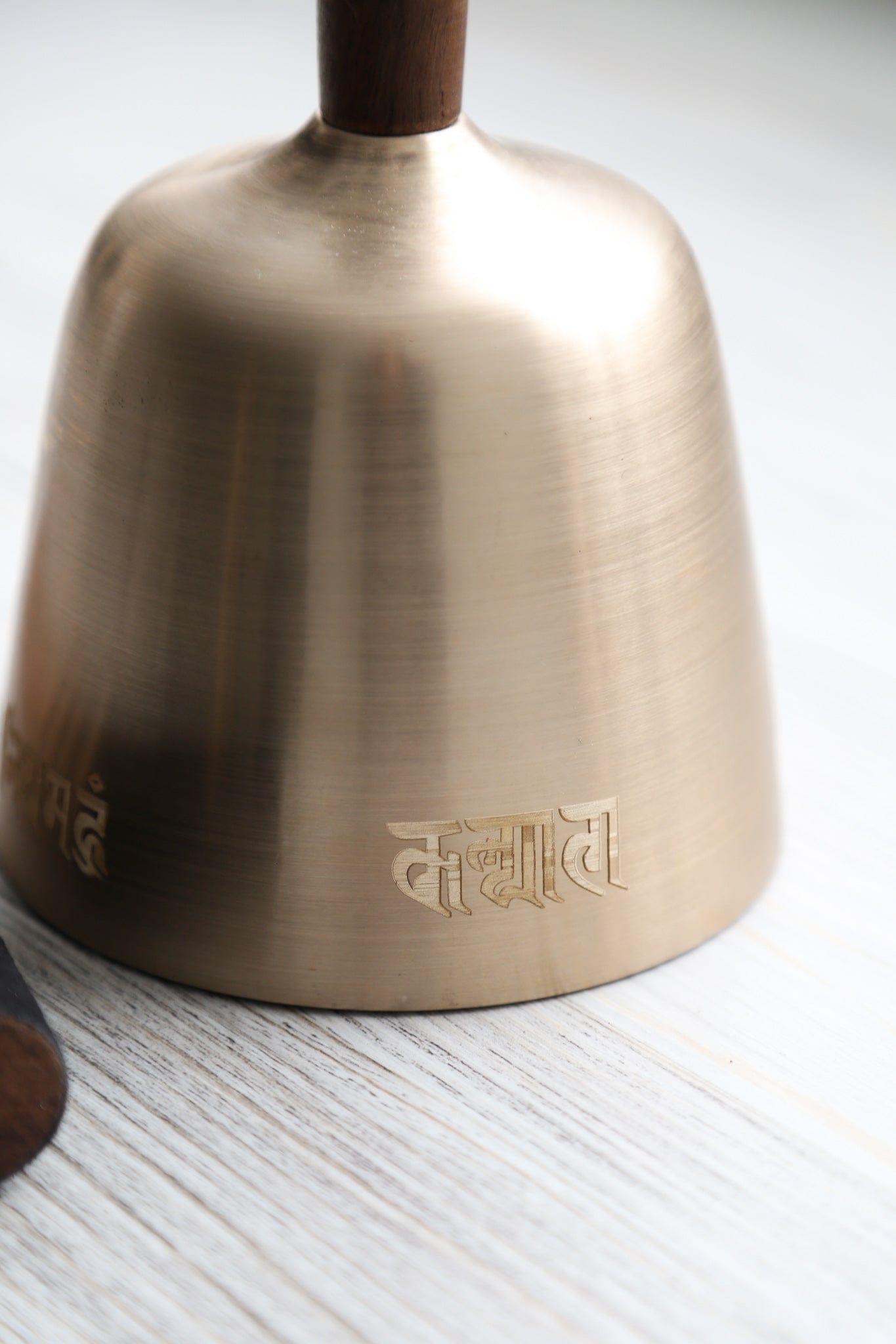 Moon Bowl with Carved Handle - Image 9