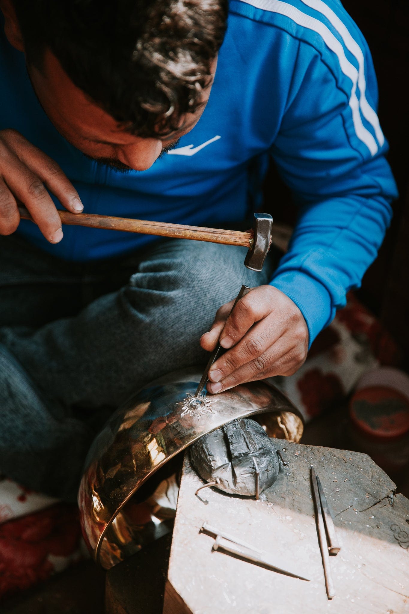 Moon Bowl with Carved Handle - Image 10