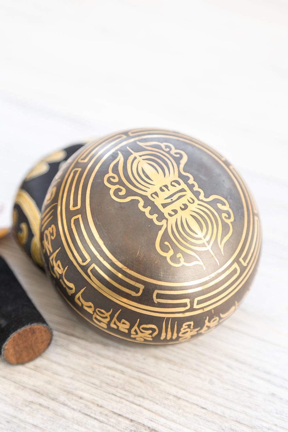 Tibetan Om Singing Bowl Set - Image 7