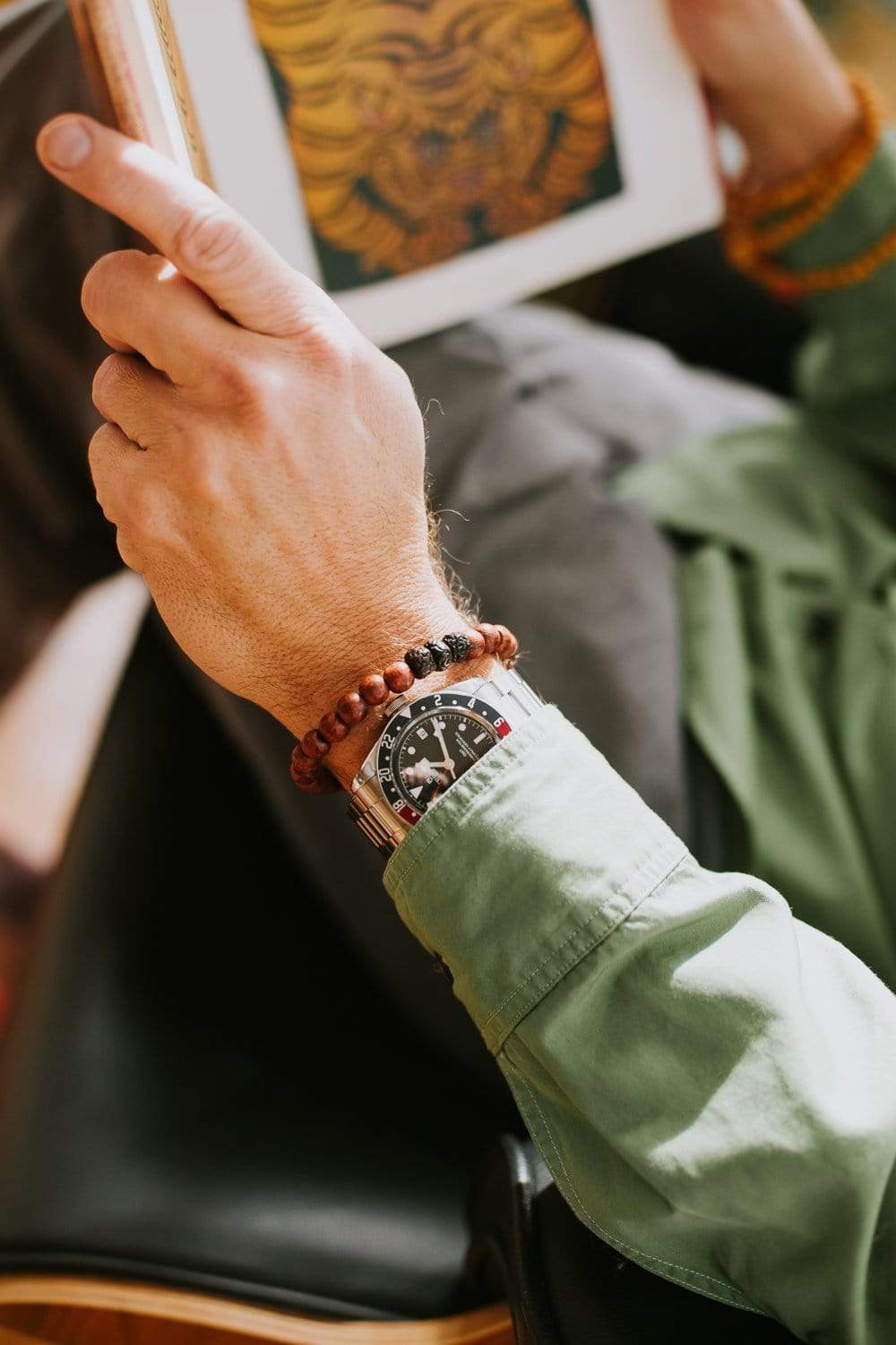 Thai Rosewood & Rudraksha Wrist Mala - Image 5