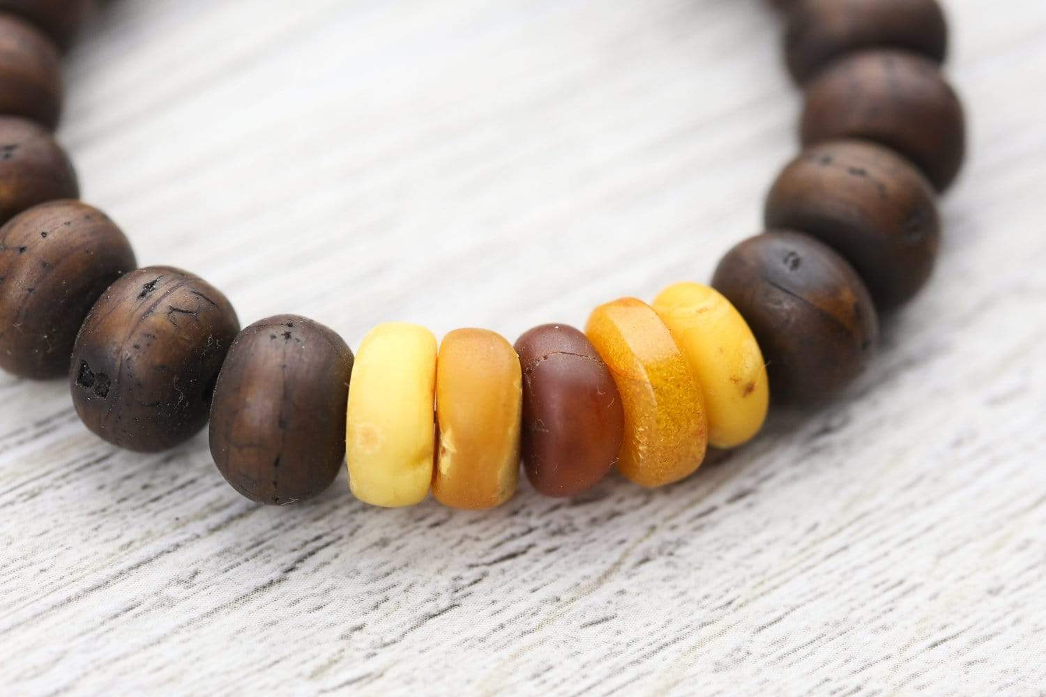Bodhi Seed and Amber Wrist Mala - Image 5