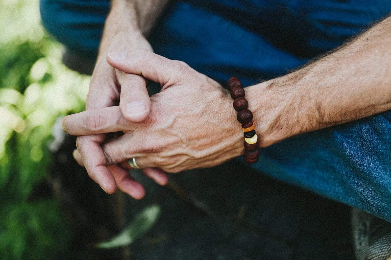Bodhi Seed and Amber Wrist Mala - Image 6