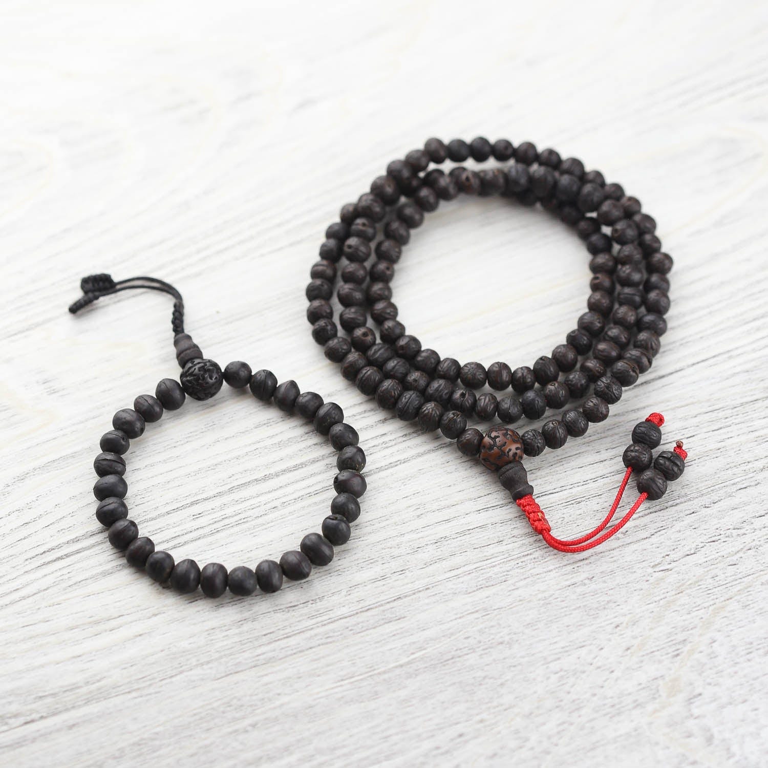 Dark Raktu Prayer Bracelet - Image 6