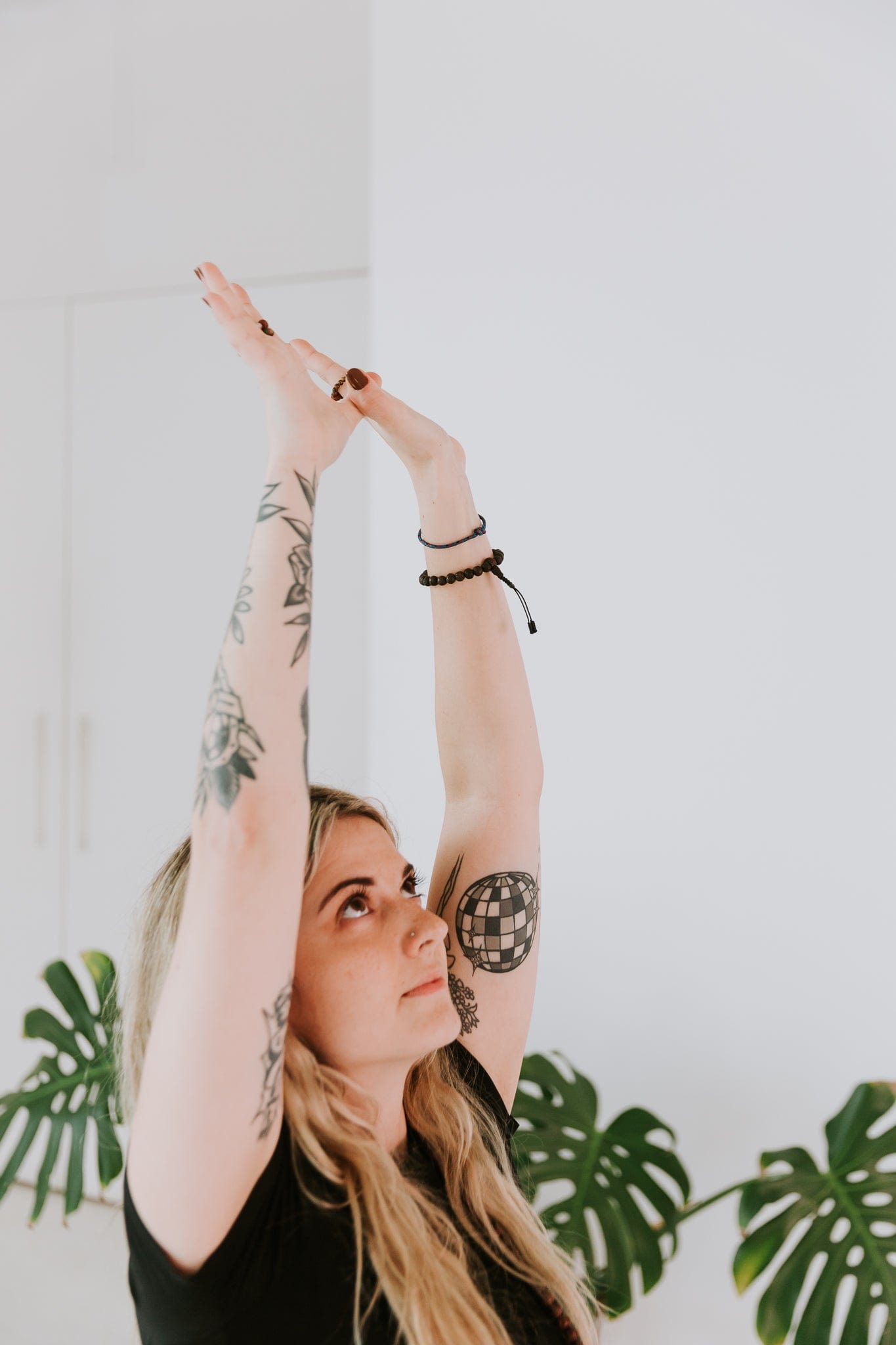 Dark Raktu Prayer Bracelet - Image 7