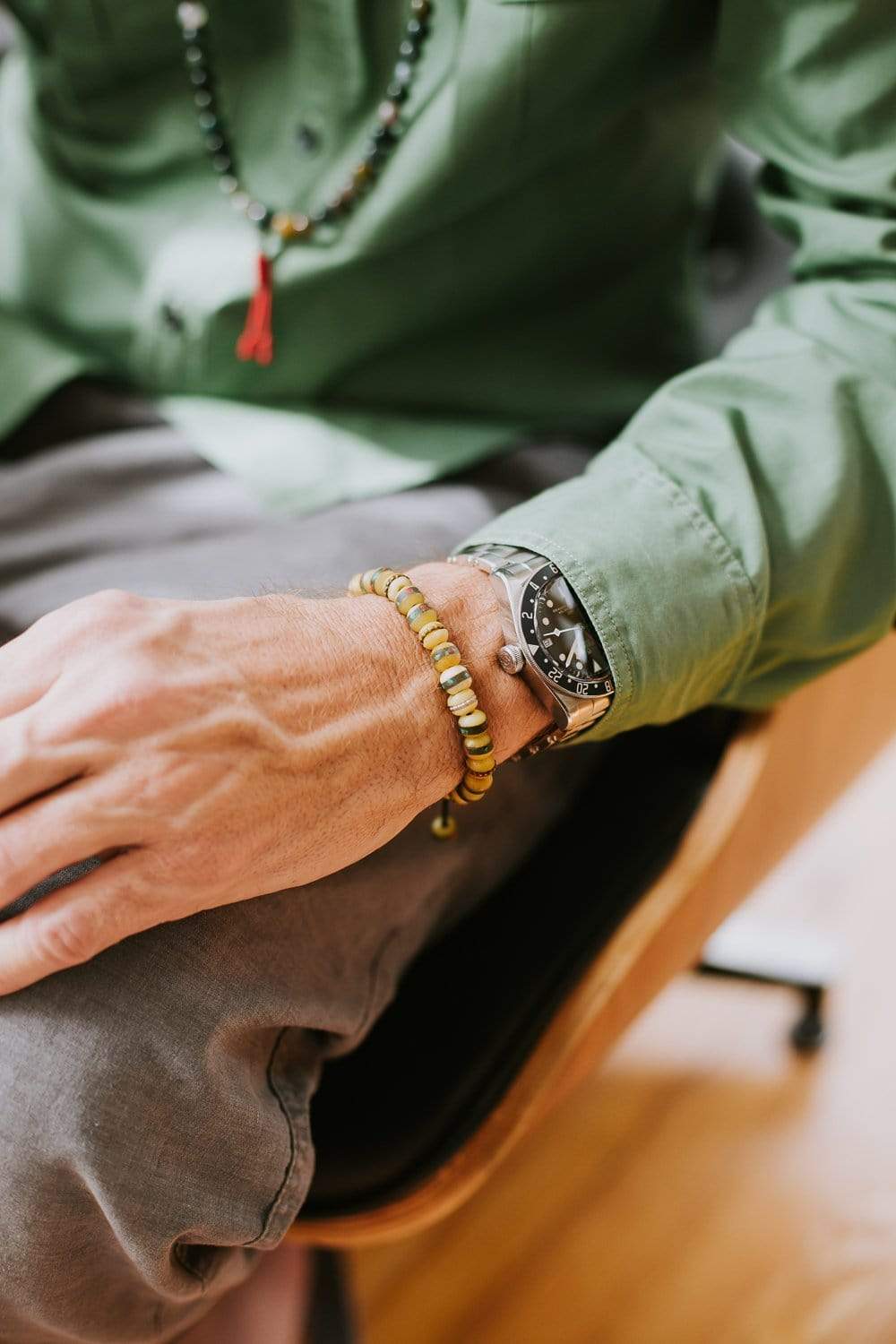 Traditional Inlaid Bone Wrist Mala - Image 7