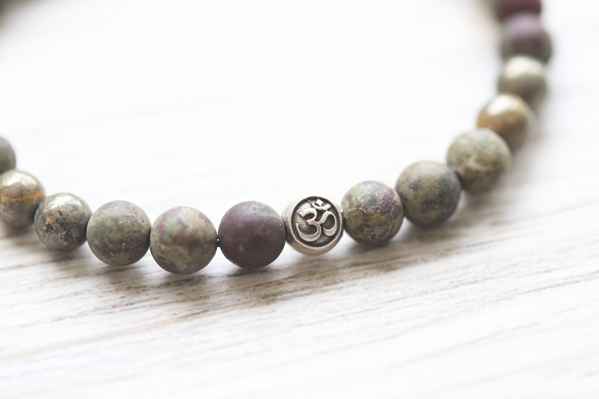 Dragon's Blood Root Chakra Wrist Mala - Image 7