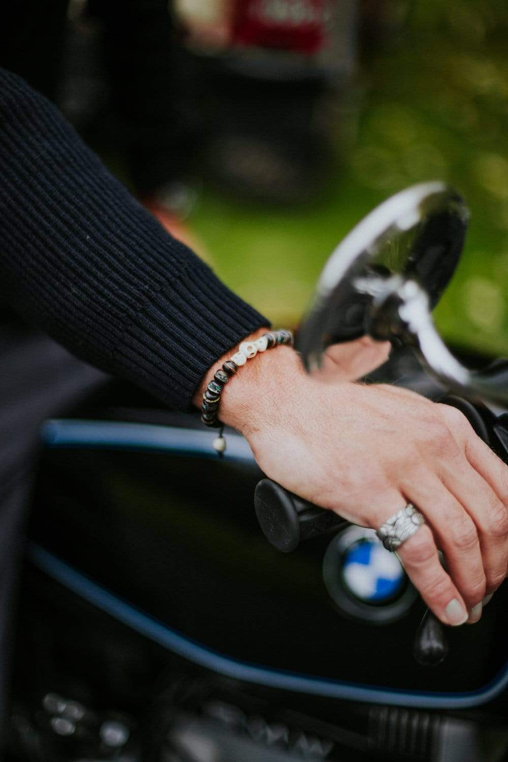 Inlaid Bone Impermanence Wrist Mala - Image 3