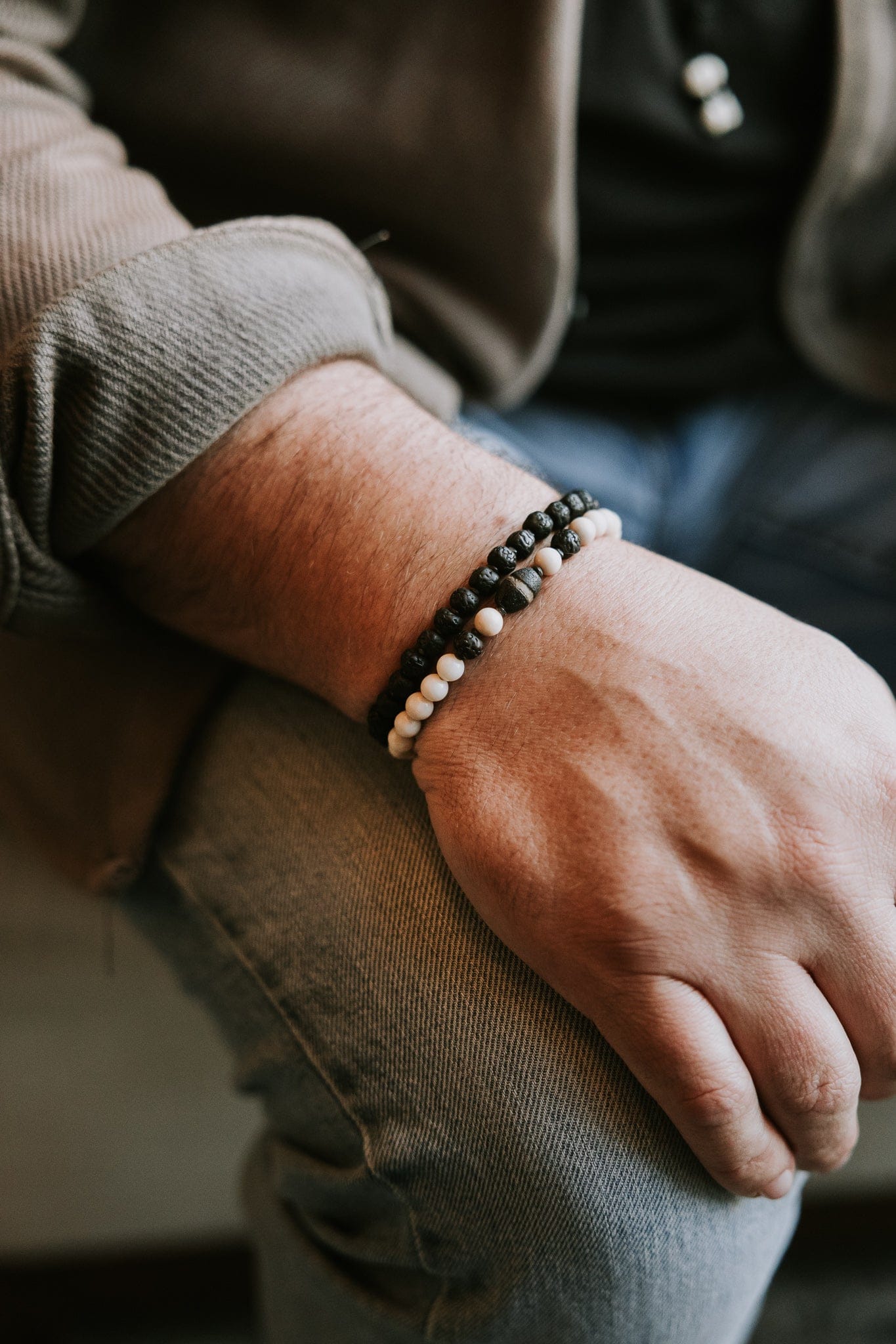 Medicine Buddha Dzi & Rudraksha Bracelet - Image 7