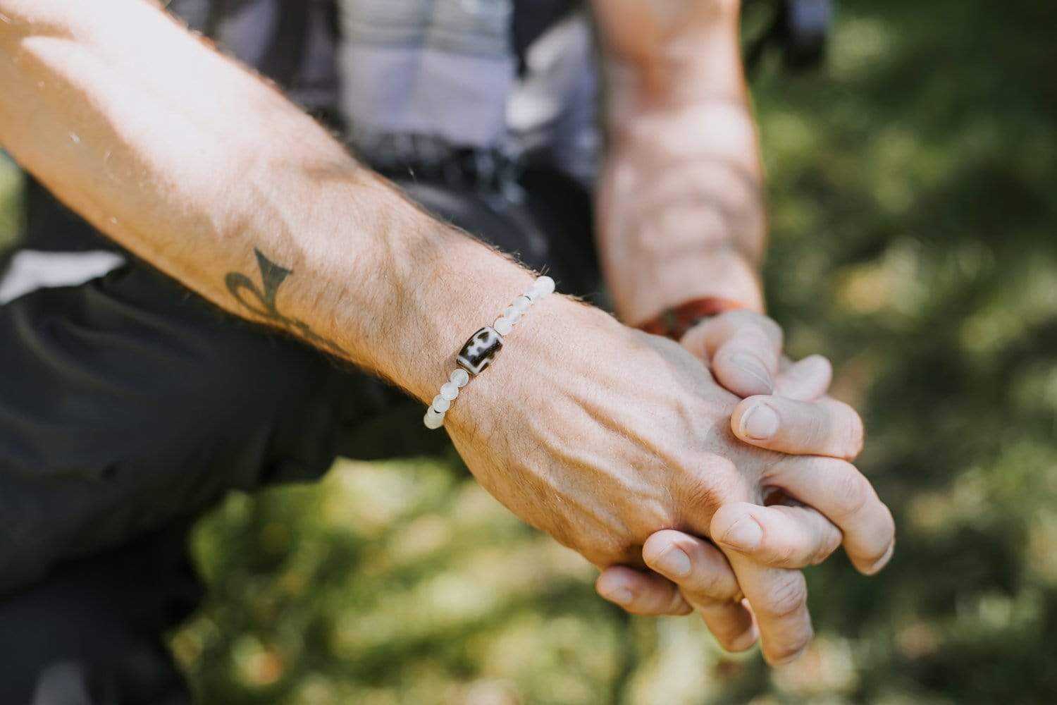 Selenite & Lotus Dzi Bracelet - Image 3