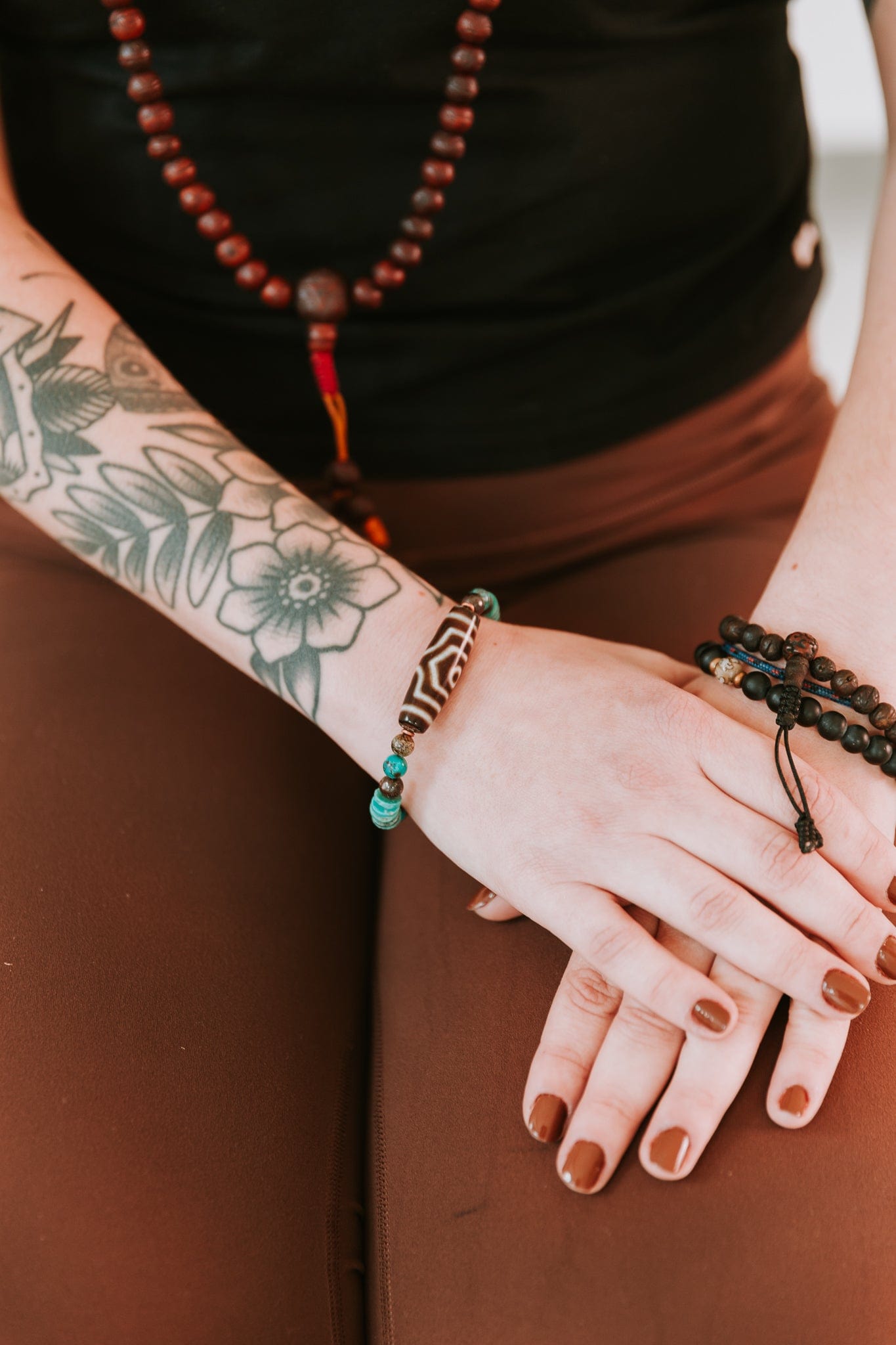 Three Stars of Luck Dzi Bracelet - Image 3