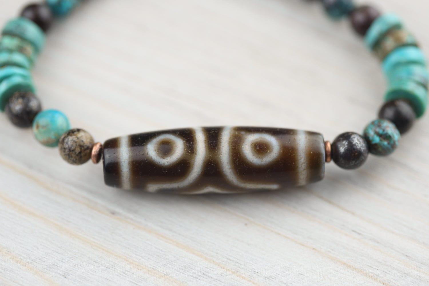 Three Stars of Luck Dzi Bracelet - Image 4