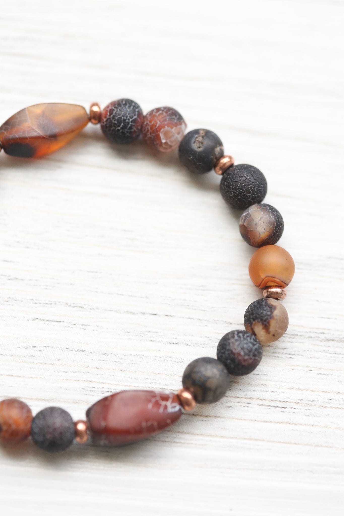 Tibetan Dragon Vein Agate Bracelet - Image 9